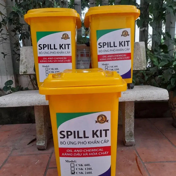 Bộ Ứng Cứu Tràn Dầu Và Hóa Chất 240 (Oil And Chenical Spill Kit 240L)