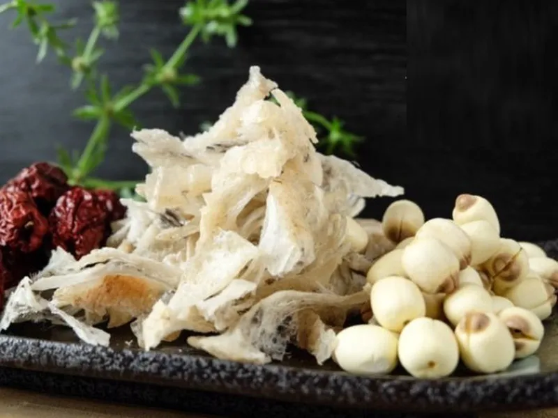 CÔNG DỤNG CỦA YẾN SÀO