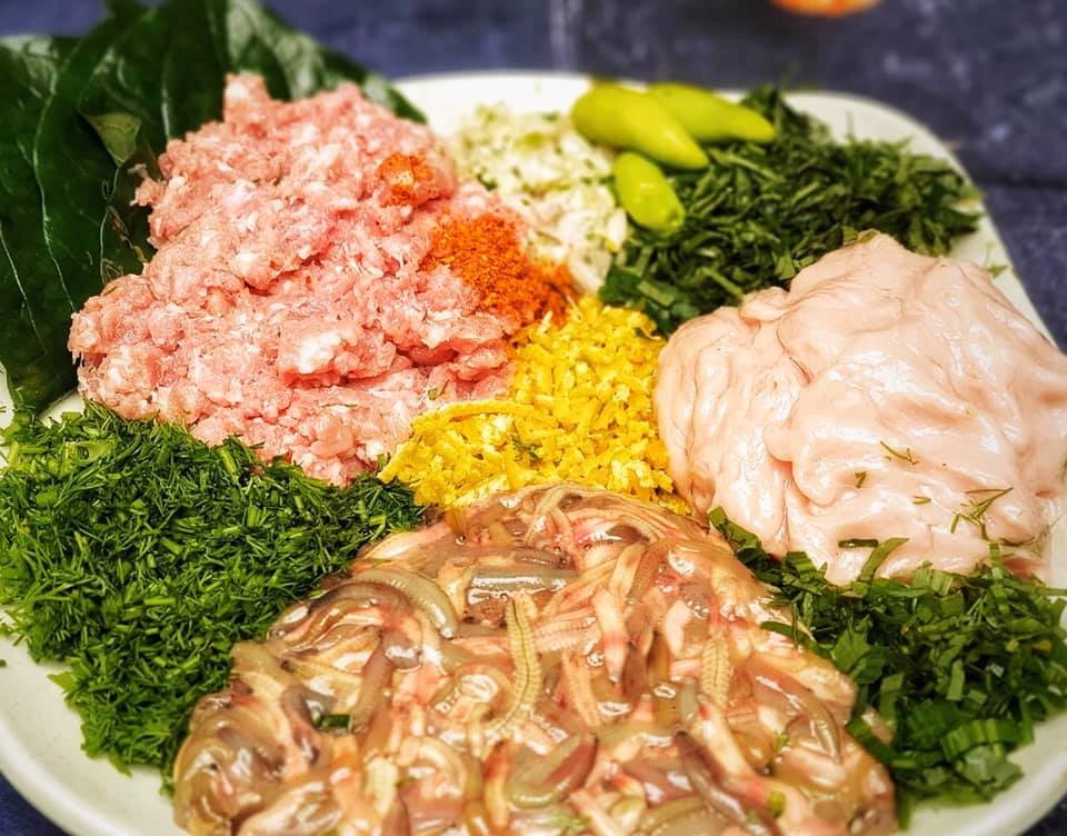 Đĩa chả rươi rán thơm giòn bên ngoài, xốp mềm béo ngậy bên trong Rươi tươi Tứ Kỳ Thanh Hà Hải Dương ngon bổ rẻ bán tại TPHCM Sài Gòn