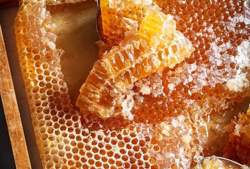 10 lý do nên dùng mật ong thay cho đường