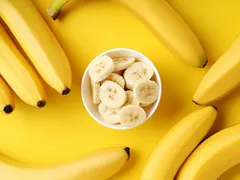 LỢI ÍCH CỦA CHUỐI ĐỐI VỚI MÁI TÓC