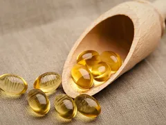 CÁCH LÀM TÓC NHANH DÀI BẰNG VITAMIN E