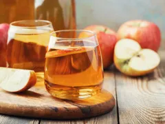 10 CÁCH TRỊ GÀU BẰNG GIẤM TÁO