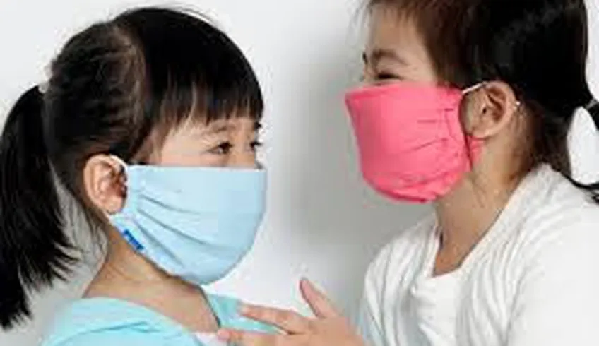 Vệ sinh nhà cửa sạch sẽ phòng ngừa dịch bệnh.
