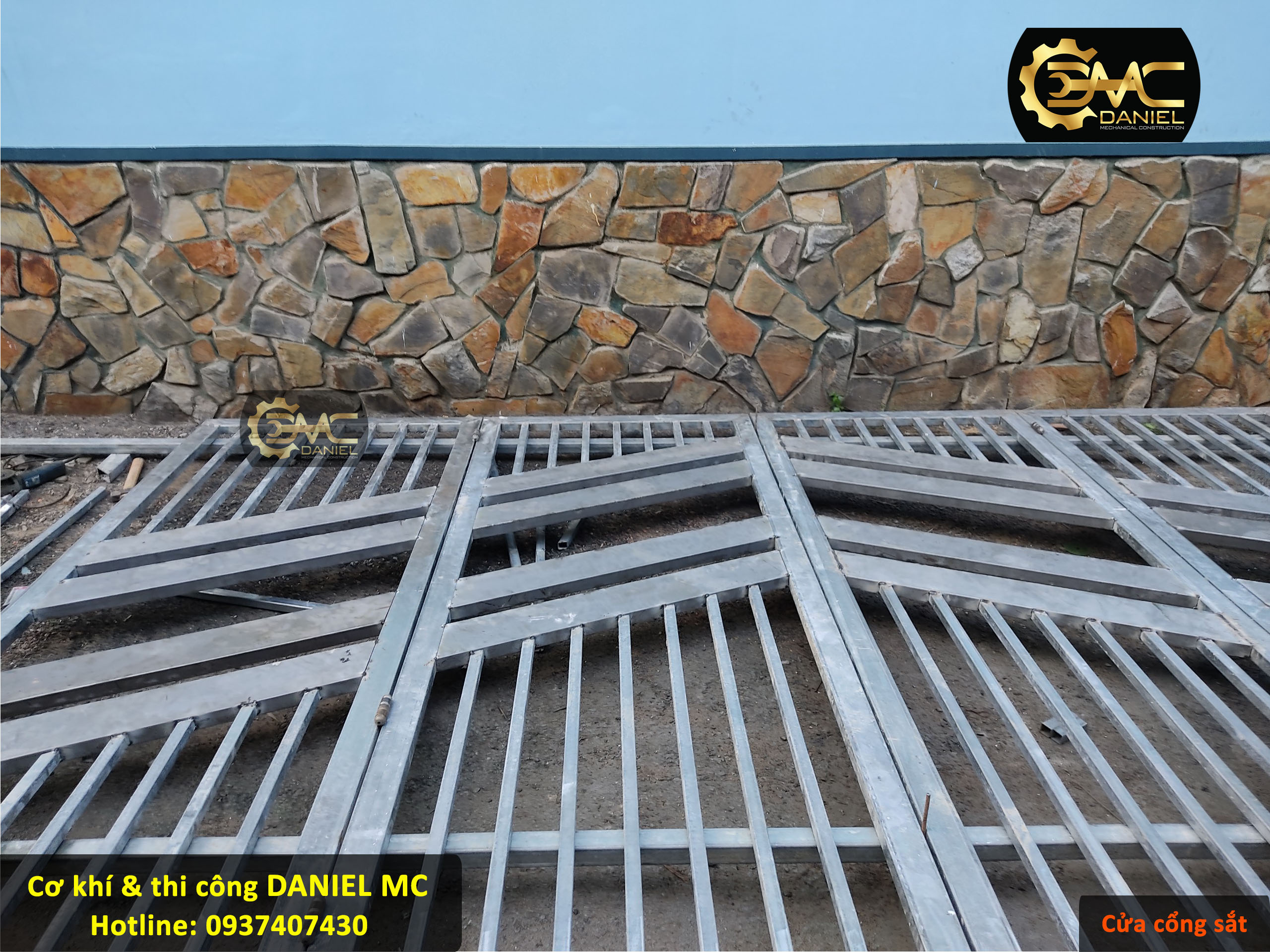 Thi công cửa cổng sắt 4 cánh nhà Chị Hằng - Quận 2 Thi công cửa cổng sắt 4 cánh nhà Chị Hằng - Quận 2