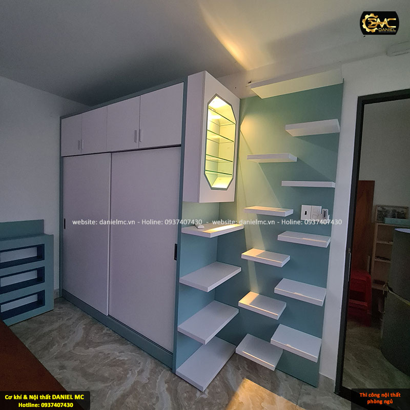 Sản xuất thi công bàn học sinh và bàn làm việc cho nhà anh Hùng - Quận 1 Sản xuất thi công bàn học sinh và bàn làm việc cho nhà anh Hùng - Quận 1