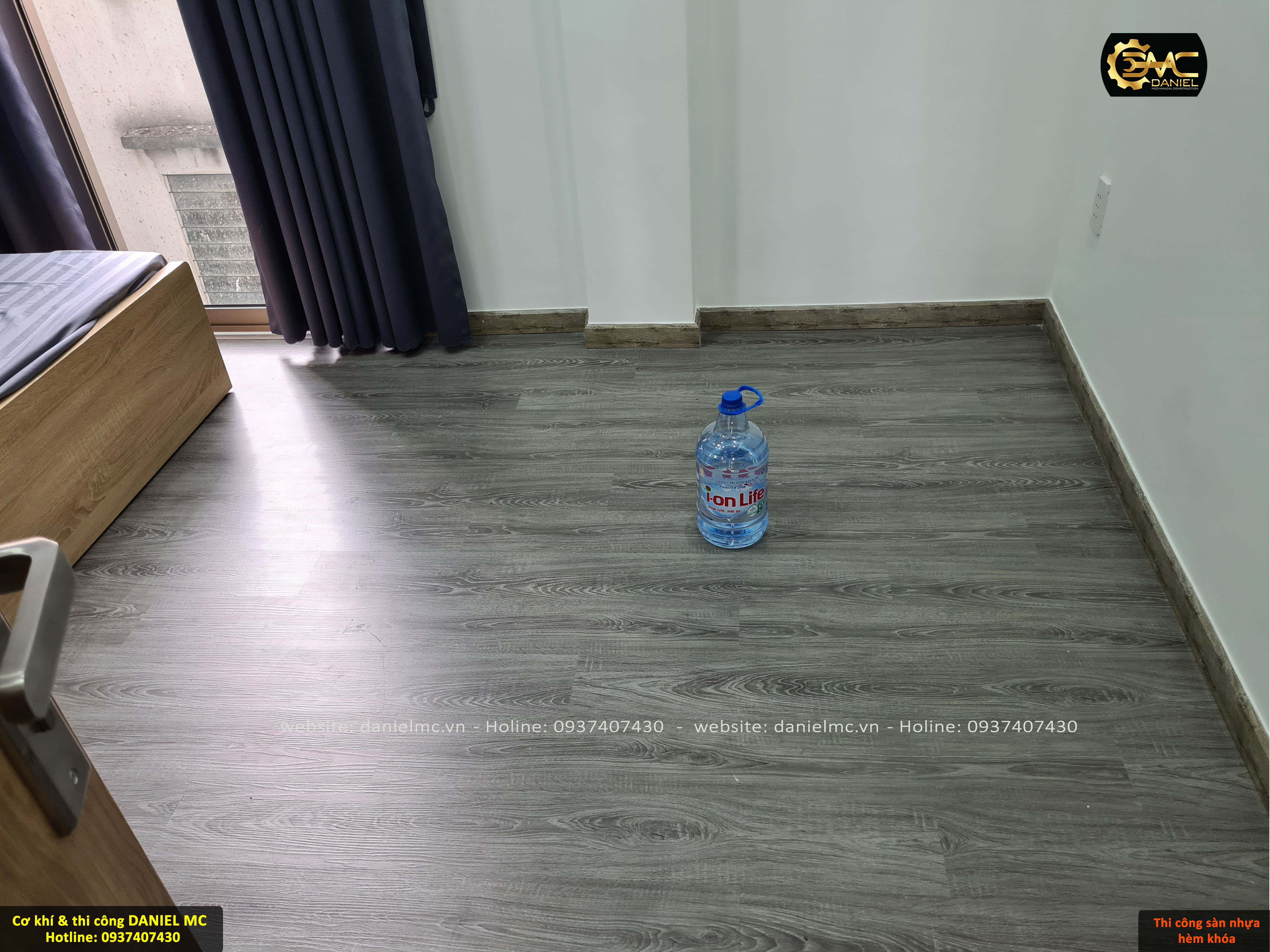 Thi công sàn nhựa hèm khóa nhà anh Thành - Quận 9 Thi công sàn nhựa hèm khóa nhà anh Thành - Quận 9