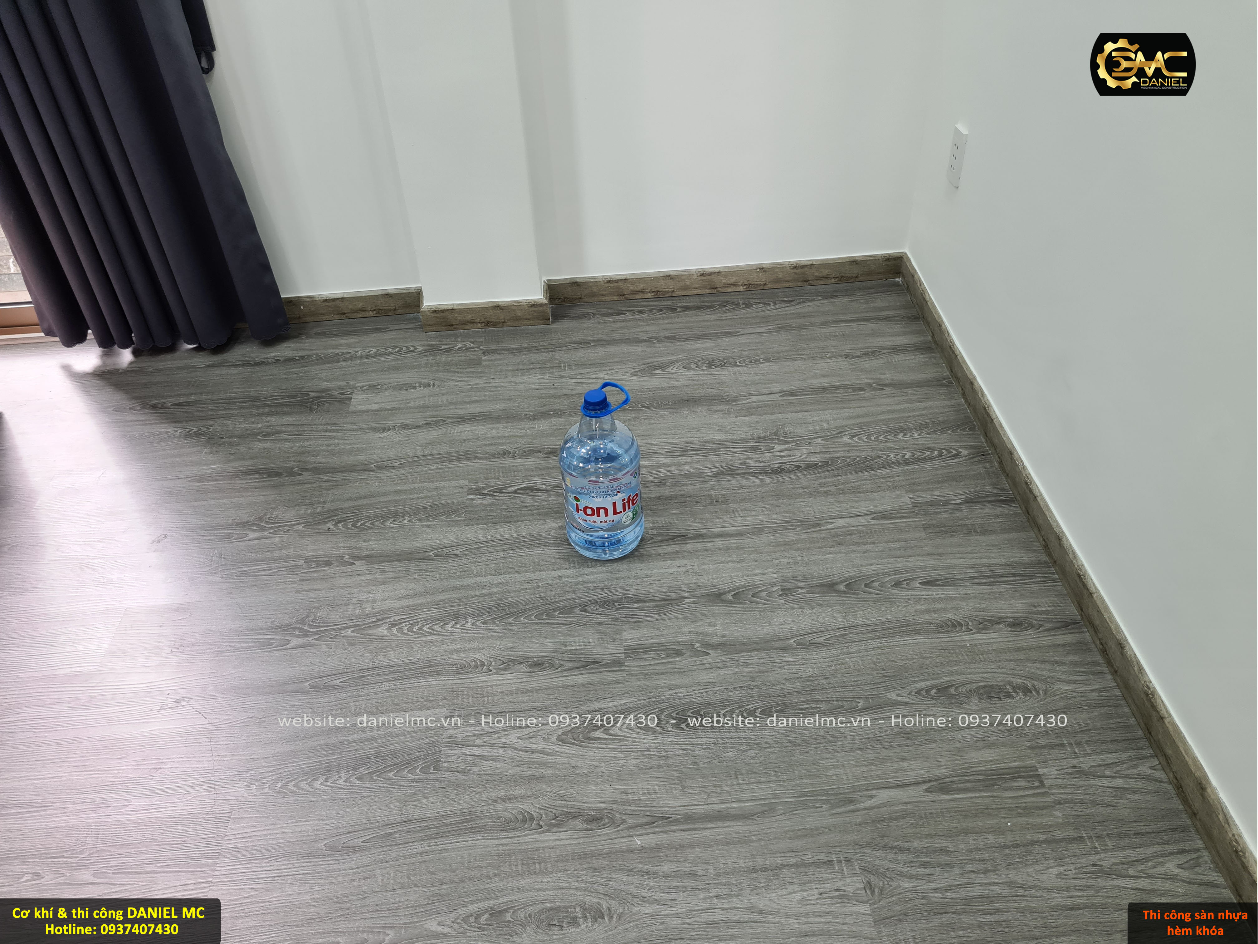 Thi công sàn nhựa hèm khóa nhà anh Thành - Quận 9 Thi công sàn nhựa hèm khóa nhà anh Thành - Quận 9