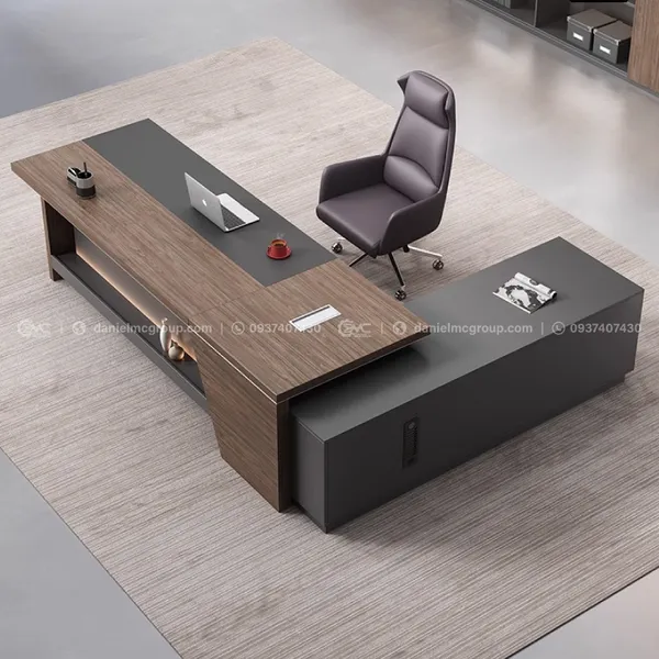 Bàn giám đốc DT-004