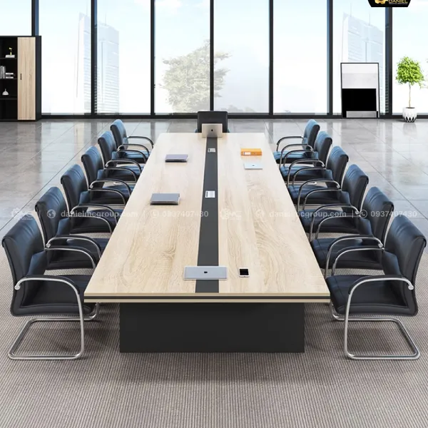 Bàn họp MT-011