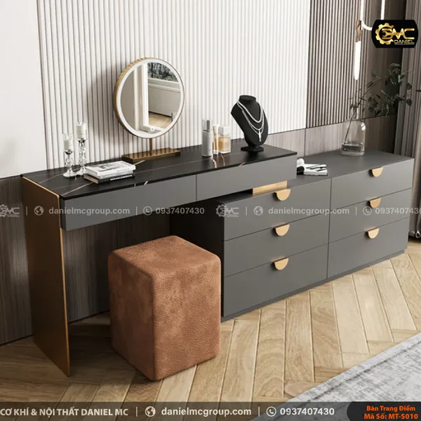 Bàn trang điểm MT-S010