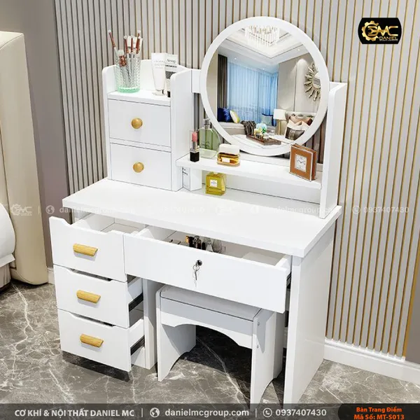 Bàn trang điểm MT-S013