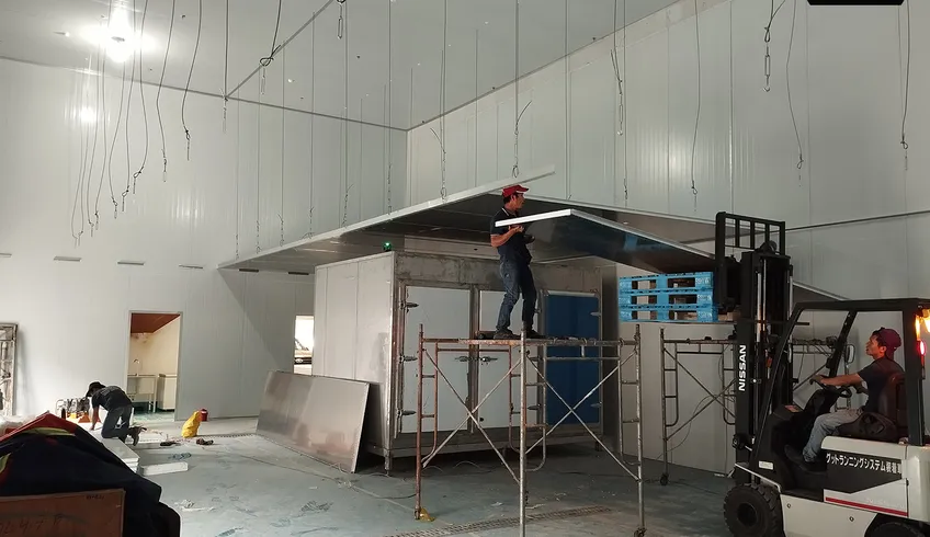 Thi công panel cách nhiệt, thi công xưởng panel INOX trọn gói, thi công tủ cấp đông nhanh ÂM 46 độ C - TPHCM