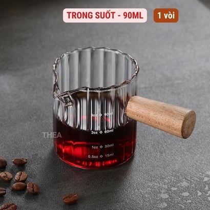 Cốc thủy tinh có quai chia vạch ml, ly thủy tinh cute chia vạch chịu nhiệt, cốc đong thủy tinh tay cầm gỗ - THEA