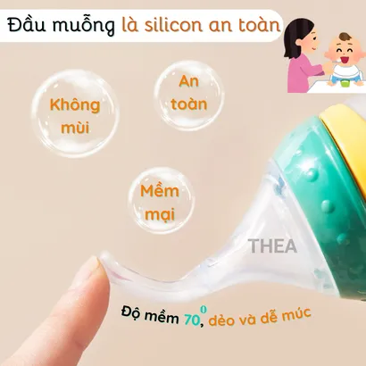 Bình thìa ăn dặm cho bé bằng silicone cao cấp kháng khuẩn với 3 kiểu lỗ rót phù hợp cho bé ở nhiều giai đoạn ăn dặm-THEA với 3 kiểu lỗ rót phù hợp cho bé ở nhiều giai đoạn ăn dặm-THEA