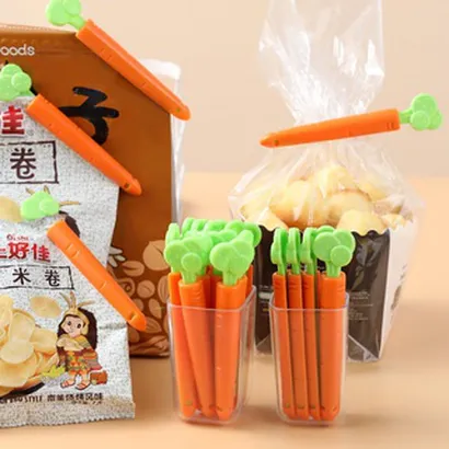 Set 5 kẹp miệng túi thực phẩm kèm hộp đựng gắn nam châm, kẹp giữ niêm phong miệng túi thực phẩm cà rốt - THEA