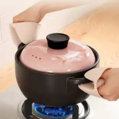 Bộ 2 miếng nhấc nồi, kẹp nhắc nồi 100% silicone, găng tay chịu nhiệt cách nhiệt - THEA KITCHEN