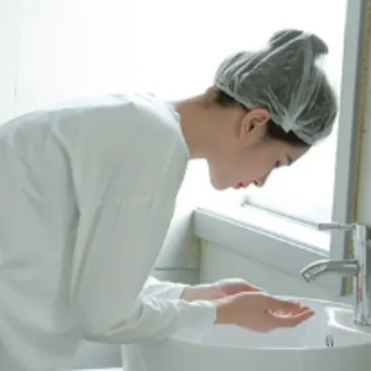 Hộp đựng màng bọc thực phẩm dán tường độc đáo 3 màu lựa chọn - THEA KITCHEN