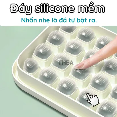 Hộp làm đá viên tủ lạnh, Khay làm đá thông minh có nắp đậy, kèm muỗng xúc đá tiện lợi - THEA