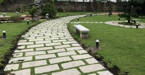 Đá dặm bước sân vườn