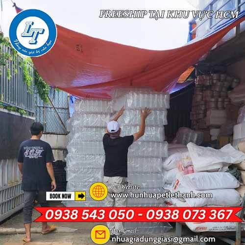 Chai nhựa PET tròn 1000ml nắp đen miệng nhỏ mẫu đẹp Chai nhựa PET tròn 1000ml nắp đen miệng nhỏ mẫu đẹp