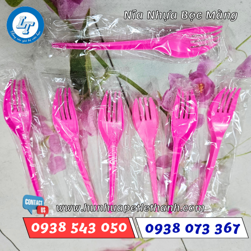 nĩa nhựa bọc màng 2 nĩa nhựa bọc màng 2