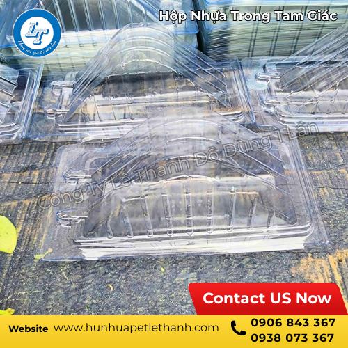 Hộp nhựa trong tam giác đựng sandwich, bánh ngọt giá rẻ 5 Hộp nhựa trong tam giác đựng sandwich, bánh ngọt giá rẻ 5