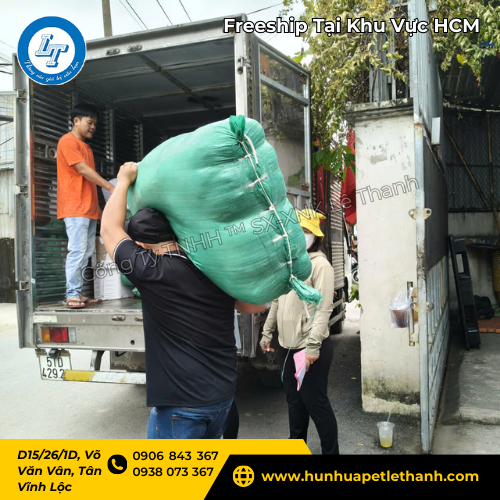 ship sỉ nhanh tận nơi hộp nhựa tam giác đế đen giá rẻ ship sỉ nhanh tận nơi hộp nhựa tam giác đế đen giá rẻ