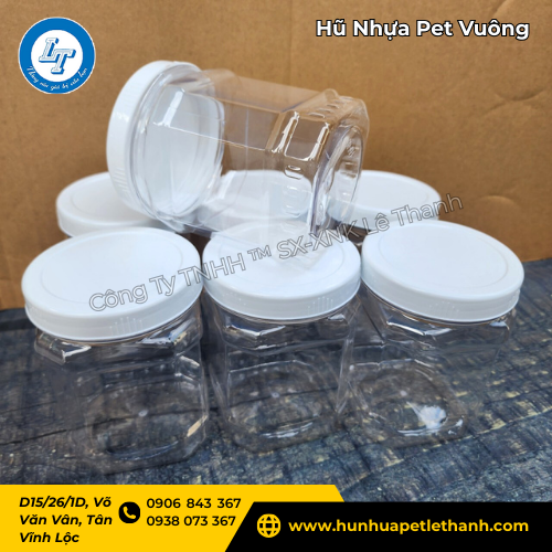 hũ nhựa vuông trong suốt đựng bánh kẹo, hạt, mứt, đồ khô 3 hũ nhựa vuông trong suốt đựng bánh kẹo, hạt, mứt, đồ khô 3