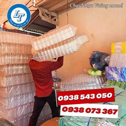 kho sỉ chai nhựa PET nắp đen đựng trà sữa kho sỉ chai nhựa PET nắp đen đựng trà sữa