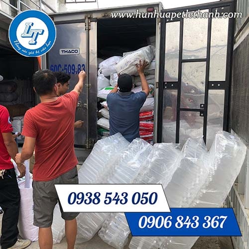 Kiện chai nhựa pet giá rẻ - đựng sữa bắp Kiện chai nhựa pet giá rẻ - đựng sữa bắp