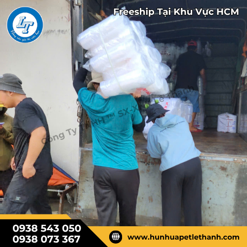 Đặt sỉ chai nhựa vuông 330ml ngay hôm nay hàng đẹp giá rẻ Đặt sỉ chai nhựa vuông 330ml ngay hôm nay hàng đẹp giá rẻ