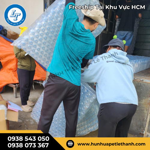 Đặt sỉ chai nhựa vuông 330ml ngay hôm nay hàng đẹp giá rẻ Đặt sỉ chai nhựa vuông 330ml ngay hôm nay hàng đẹp giá rẻ