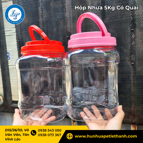 hộp nhựa 5kg có quai giá siêu rẻ, giao tận nơi 1 hộp nhựa 5kg có quai giá siêu rẻ, giao tận nơi 1