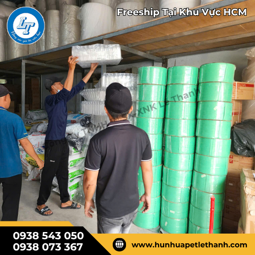 giá rẻ tiết kiệm hộp đựng bánh bông lan H26 giá rẻ tiết kiệm hộp đựng bánh bông lan H26