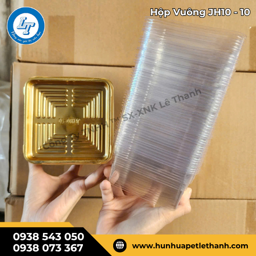 hộp nhựa vuông đựng bánh Trung thu đế vàng giá sỉ 1 hộp nhựa vuông đựng bánh Trung thu đế vàng giá sỉ 1