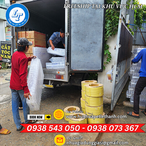 lấy giá sỉ hộp nhựa oval đế đen đựng bánh lấy giá sỉ hộp nhựa oval đế đen đựng bánh