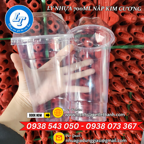 ly nhựa PP đục 700ml nắp kim cương giá sỉ 2 ly nhựa PP đục 700ml nắp kim cương giá sỉ 2
