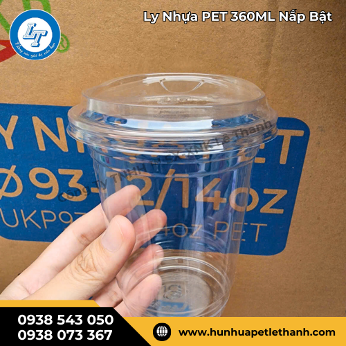 nhận đơn sỉ và lẻ ly nhựa PET 360ml nắp bật uống trực tiếp 2 nhận đơn sỉ và lẻ ly nhựa PET 360ml nắp bật uống trực tiếp 2