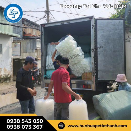 nhận đơn sỉ và lẻ ly nhựa PET 360ml nắp bật uống trực tiếp nhận đơn sỉ và lẻ ly nhựa PET 360ml nắp bật uống trực tiếp