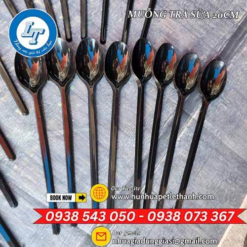 muỗng trà sữa dài 20cm giá rẻ thùng 2500 cái 2 muỗng trà sữa dài 20cm giá rẻ thùng 2500 cái 2