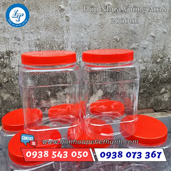 HỘP NHỰA VUÔNG A018 2000ML