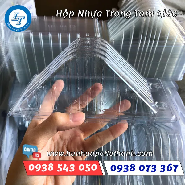 HỘP NHỰA TRONG TAM GIÁC