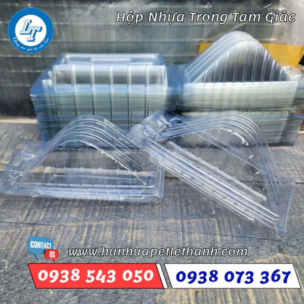 HỘP NHỰA TRONG TAM GIÁC