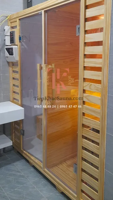Bộ đôi phòng xông khô và ướt, lắp đặt theo thực tế mặt bằng tại quận 12. Cao 2m, sâu 1m2, ngang tổng 1m73. Sử dụng tối đa 4 người/lần. Hình 1