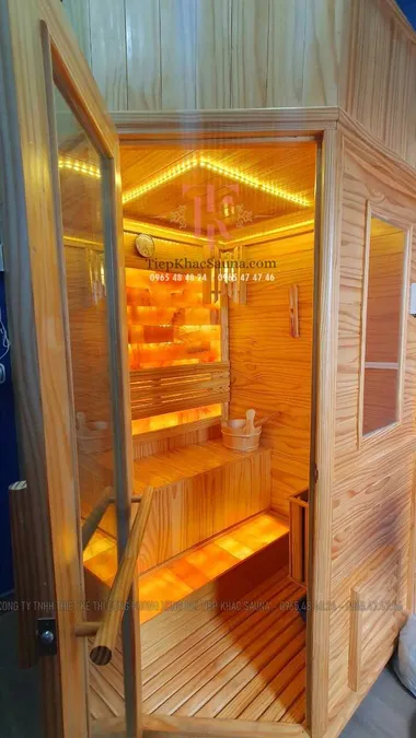 Phòng góc đá muối SPA tại Tân Bình, HCM. Cao 2m, ngang 1m3, sâu 1m3. Sử dụng 2-3 người/lần xông. Hình 2/4