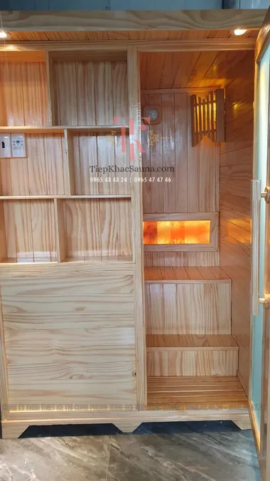 Phòng xông hơi khô gia đình anh Hùng, Bình Dương. Cao 2m, ngang 1m4, sâu 1m. Sử dụng tối đa 3 người/lần xông. Hình 2