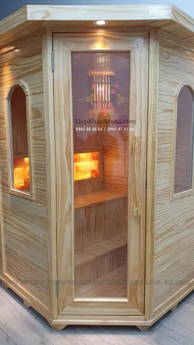 Phòng xông hơi khô đá muối lắp đặt tại Lan Anh SPA, Gia Nghĩa, Đăk Nông. Cao 2m, ngang 1m3, sâu 1m3. Sử dụng 2-3 người/lần xông. Hình 2/4
