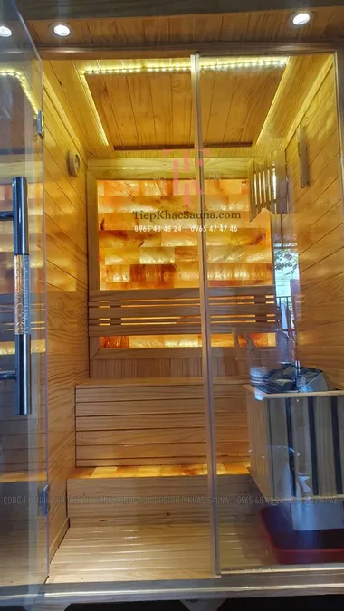 Phòng xông hơi khô đá muối lắp đặt tại Uyên Như SPA, Bù Đăng, Bình Phước. Cao 2m, ngang 1m2, sâu 1m2. Sử dụng 2 người/lần xông. Hình 4/4 