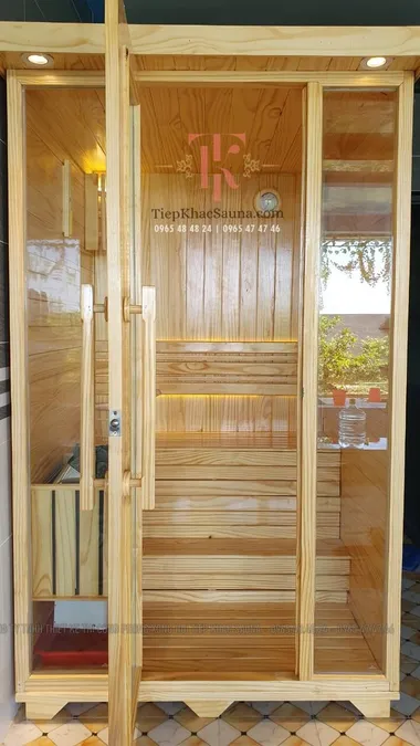 Phòng xông hơi khô lắp đặt cho gia đình anh Nghĩa tại Thốt Nốt, Cần Thơ. Cao 2m, ngang  1m2, sâu 1m2. Sử dụng 1-2 người/lần xông. Hình 2/2